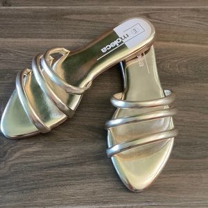 New w/o Tags Brazilian Gold Sandal